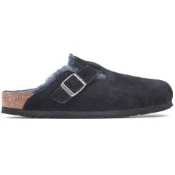 Shop Birkenstock Boston En Fourrure D'Agneau Midnight