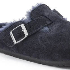 Shop Birkenstock Boston En Fourrure D'Agneau Midnight