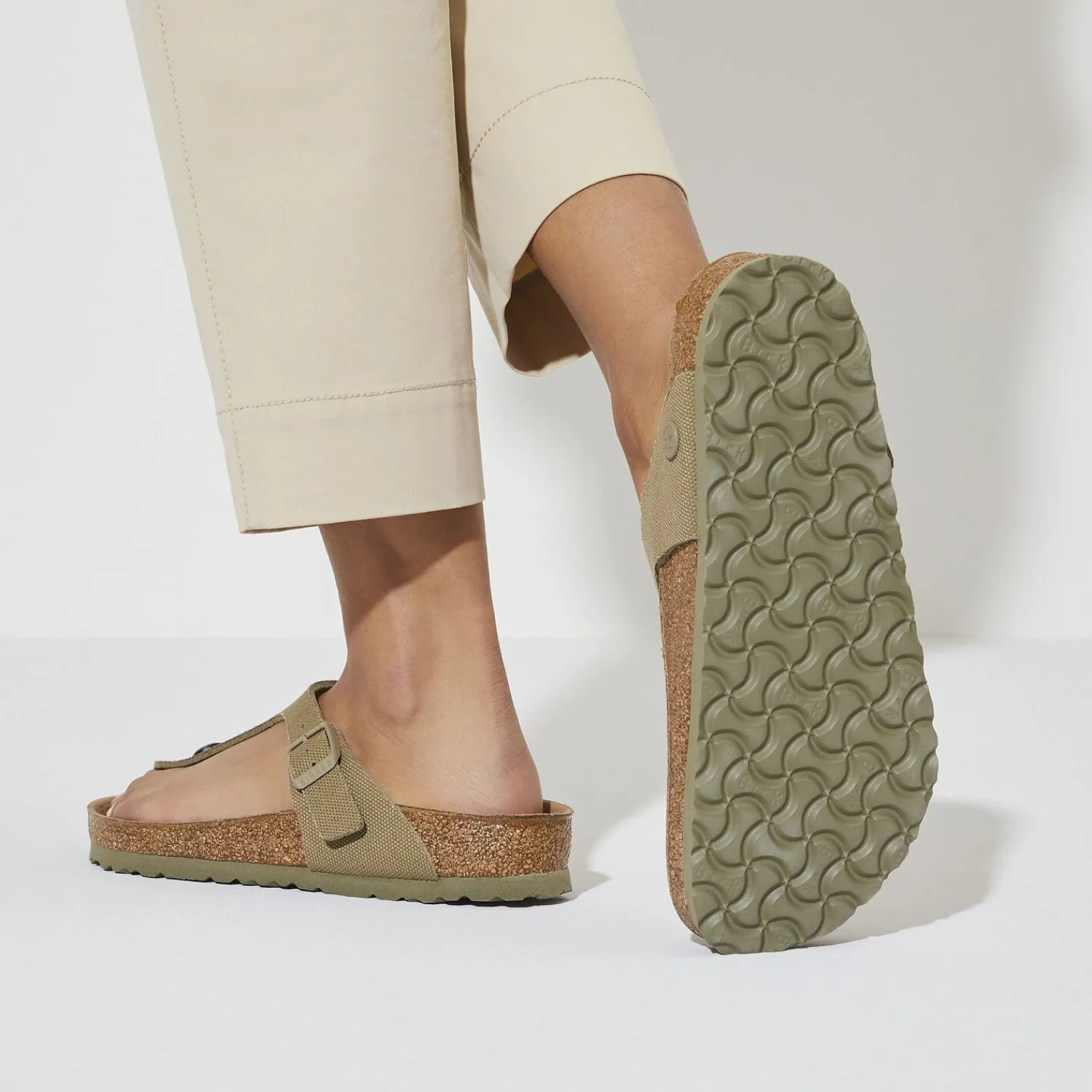 Hot Birkenstock Gizeh Vegan Faded Khaki